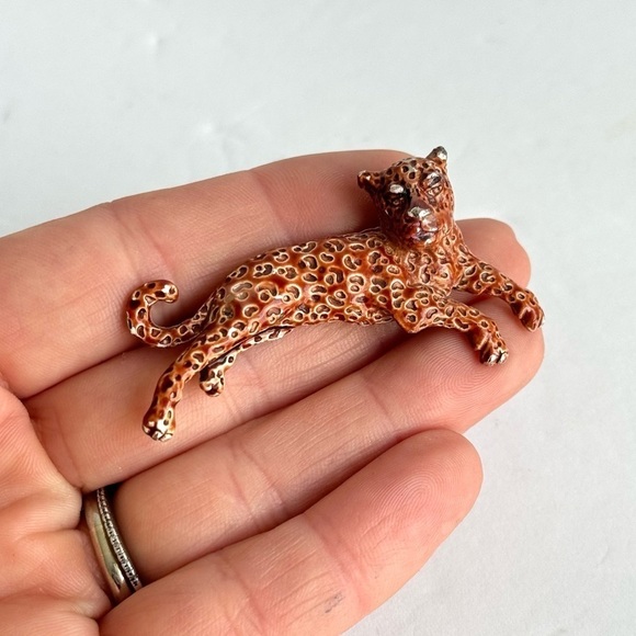 Vintage Leopard Cheetah Brooch Jaguar Pin Retro 60s Figural Animal Jungle - Picture 2 of 10